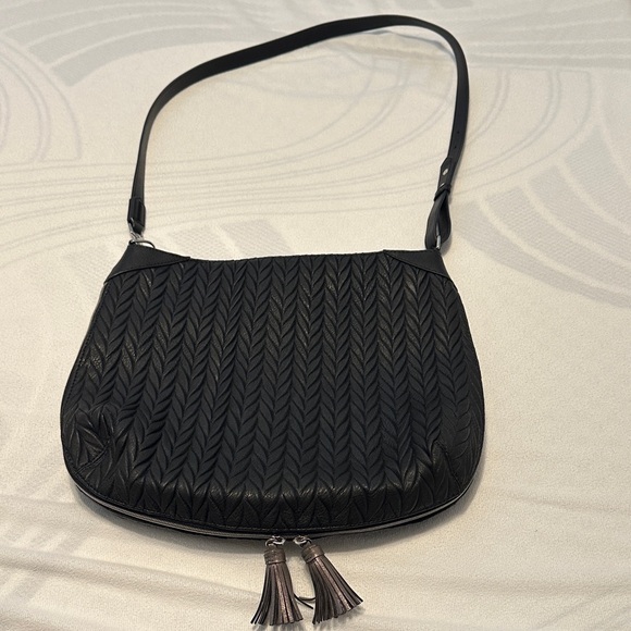 Handbags - Black Adjustable Handbag